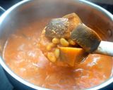 A picture of step 8 of Fresh Black Eyed Peas (Cowpea) Curry.
