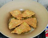 Foto langkah ke 3 dari resep Telur Dadar Crispy.