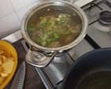 Foto langkah ke 2 dari resep Sup Bakso Udang oleh SoojanKitchen.