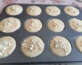 Nutellás epres muffin tört mogyoróval recept fázis 4 fotója