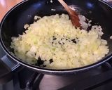 Une image de l'étape 4 de Bœuf aux tomates, oignons et épices italiennes.