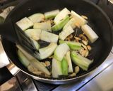 狗蝦絲瓜麵線的食譜步驟4照片