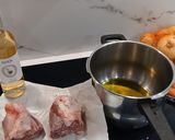 Foto del paso 2 de la receta: Guiso de patatas con codillo de cerdo