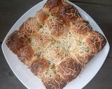 Foto langkah ke 5 dari resep Roti Sobek Sistik Bawang a.k.a Indonesian Garlic Bread.