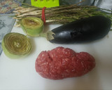 Foto del paso 1 de la receta: Carne picada con espárragos trigueros, tomate y cebolla