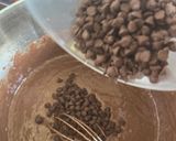 Gambar langkah 4 resipi Kek Pisang Coklat.