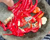 Foto langkah ke 3 dari resep 273. Ayam Penyet Sambal Merah|| Pedas dan Bikin Nagih.