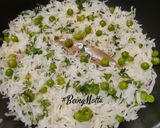 A picture of step 4 of Green Peas Jeera Rice.