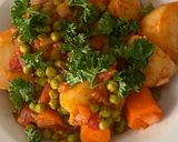 A picture of step 2 of Greek style peas - ARAKAS LATHEROS.