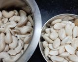 A picture of step 2 of Cashew, Almond rolls.