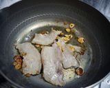 A picture of step 7 of Garlic Sautéed Spaghetti.