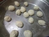व्हेज मोमोज (veg momos recipe in marathi)