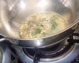 A picture of step 1 of Vegetable brown bread upma.