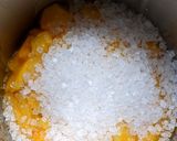 A picture of step 3 of Classic Mango Shake.