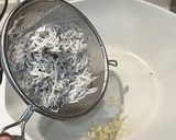 魩仔魚炒花生的食譜步驟2照片