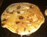 A picture of step 2 of Choc chip crumpets.