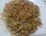 Foto langkah ke 3 dari resep Kwetiau Goreng.