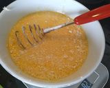 Foto langkah ke 5 dari resep Casserole Kentang Keju tanpa oven.