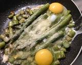 Asparagus and eggs recipe step 4 photo