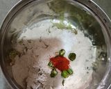 A picture of step 2 of Turai jowar flour chilla.