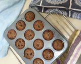 A picture of step 5 of Super soft chocolate cupcakes.