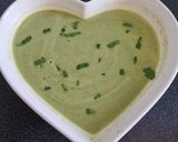 Une image de l'étape 4 de Soupe de fanes de radis légère.