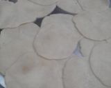 A picture of step 5 of Kheere ki kachori.