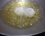 A picture of step 4 of Quick and Crispy poha pizza balls.