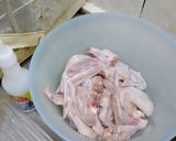 Foto langkah ke 1 dari resep Sayap Ayam Goreng Ketumbar.