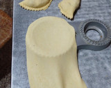 Foto del paso 3 de la receta: Masa para empanadas fritas