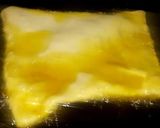A picture of step 5 of Moghlai paratha.