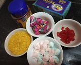A picture of step 1 of Mashmellow jelly rice crisps chocolate rolls.