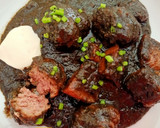 Foto del paso 10 de la receta: Albóndigas con sepia en su propia tinta 😋😋😋