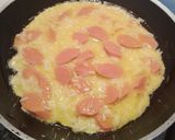 Foto del paso 3 de la receta: Tortilla de arroz con salchichas