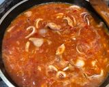 Foto del paso 4 de la receta: Calamares en tuco con fideos Calamares!