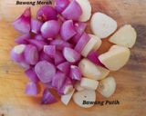 Foto langkah ke 1 dari resep Sambal Goreng Kentang, Telur Puyuh, Ati Ampela & Petai.