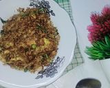 Foto langkah ke 4 dari resep Nasi goreng kecap.