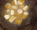Foto langkah ke 1 dari resep Tumis Tahu Bakso Simpel.