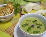 Foto del paso 2 de la receta Crema de espárragos y queso de oveja tronchón de Catí