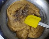 A picture of step 3 of Rajgira Halwa / Amaranth flour Halwa.