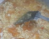 Foto langkah ke 4 dari resep Seblak mie bakso.