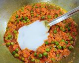 A picture of step 5 of Fresh Turmeric Delight.