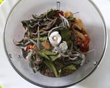 Foto del paso 9 de la receta: Compuesto de sal granulada picante y hierbas aromáticas