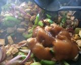 Foto del paso 4 de la receta: Pollo agridulce con guayaba