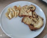 A picture of step 4 of French Toast with Caramelized Apples 🥰.