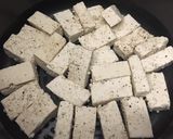 A picture of step 5 of Vegan General Tso’s Tofu.