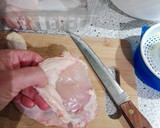 Foto del paso 1 de la receta: Pollo rebozado al limón