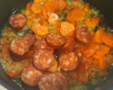 Foto del paso 3 de la receta: Garbanzos con chorizo