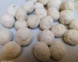 Foto del passaggio 1 della ricetta Chicche di ricotta,su passata di pomodorini
