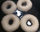 Foto langkah ke 16 dari resep Donat Simpel Tanpa Telur, Tanpa Susu, Takaran Sendok.